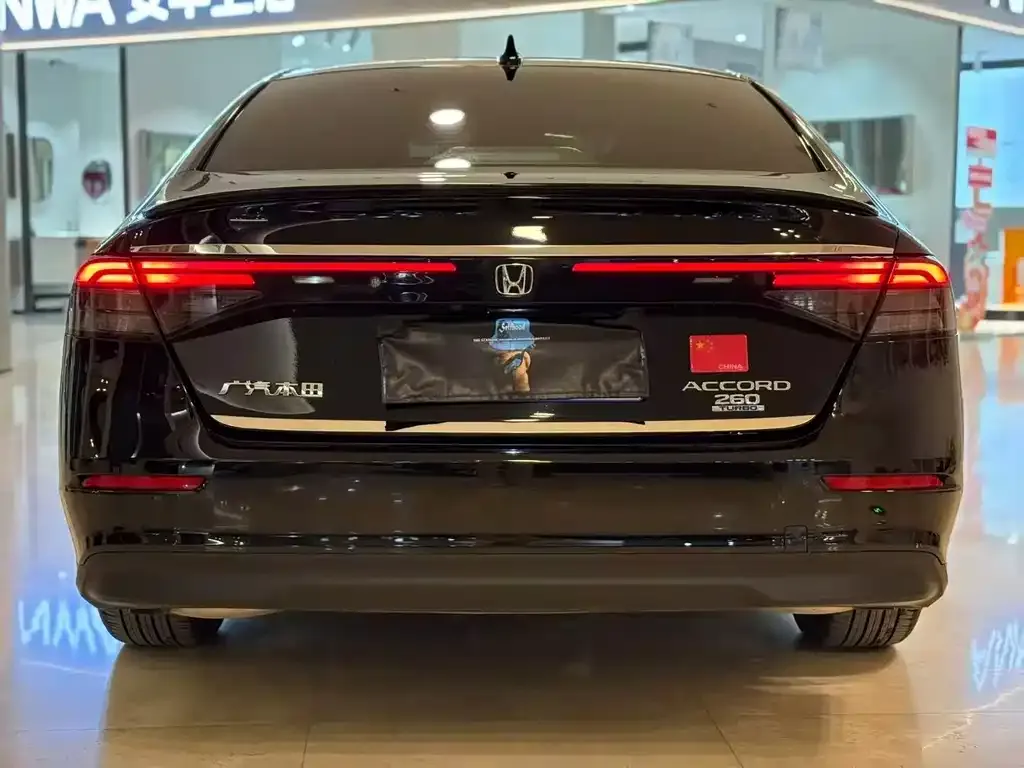 Honda Accord 2024 из CN, фото 5
