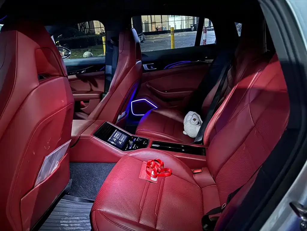 Porsche Panamera 2021 из CN, фото 9