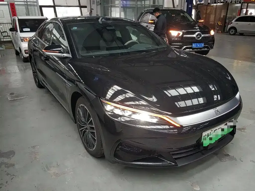 BYD Han 2025 из CN, фото 4