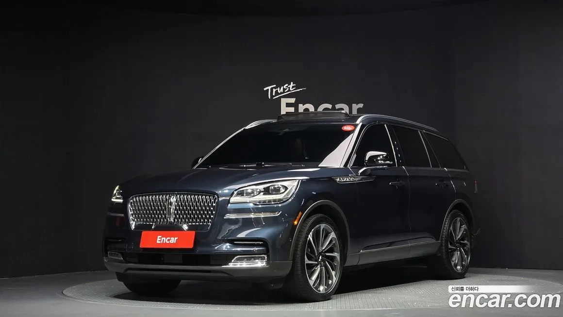 Lincoln Aviator
