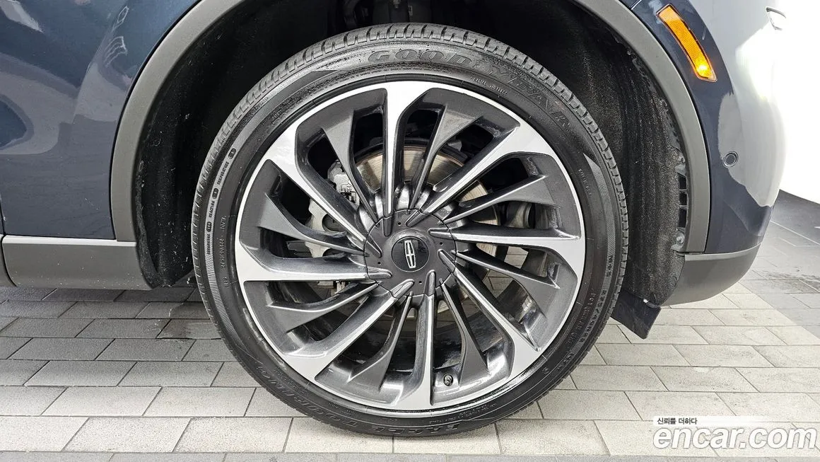 Lincoln Aviator 2023 из KR, фото 5