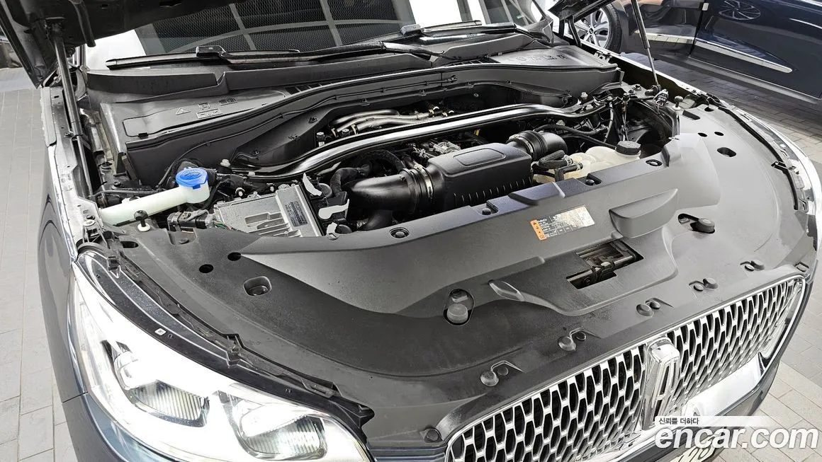 Lincoln Aviator 2023 из KR, фото 6