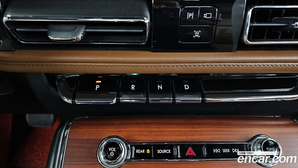 Lincoln Aviator 2023 из KR, фото 9