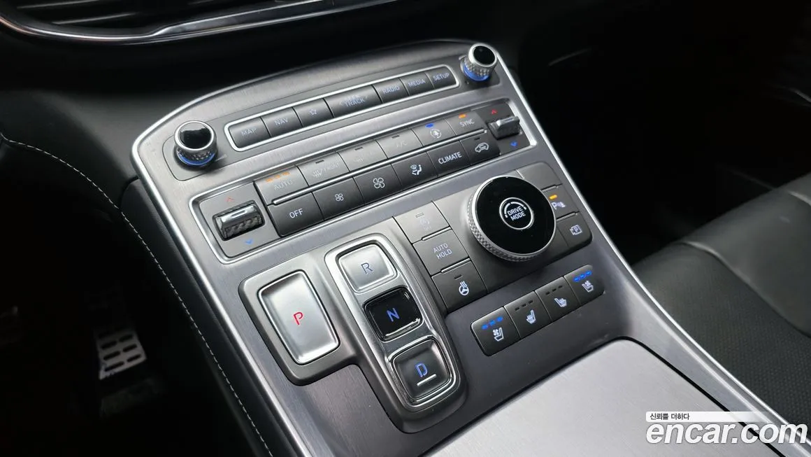 Hyundai Santafe — фото 9