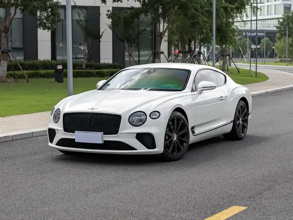 Bentley Continental 2021 из CN, фото 1