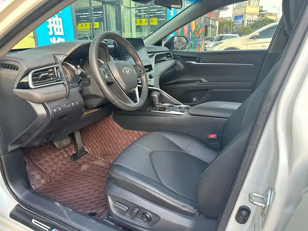 Toyota Camry 2022 из CN, фото 5