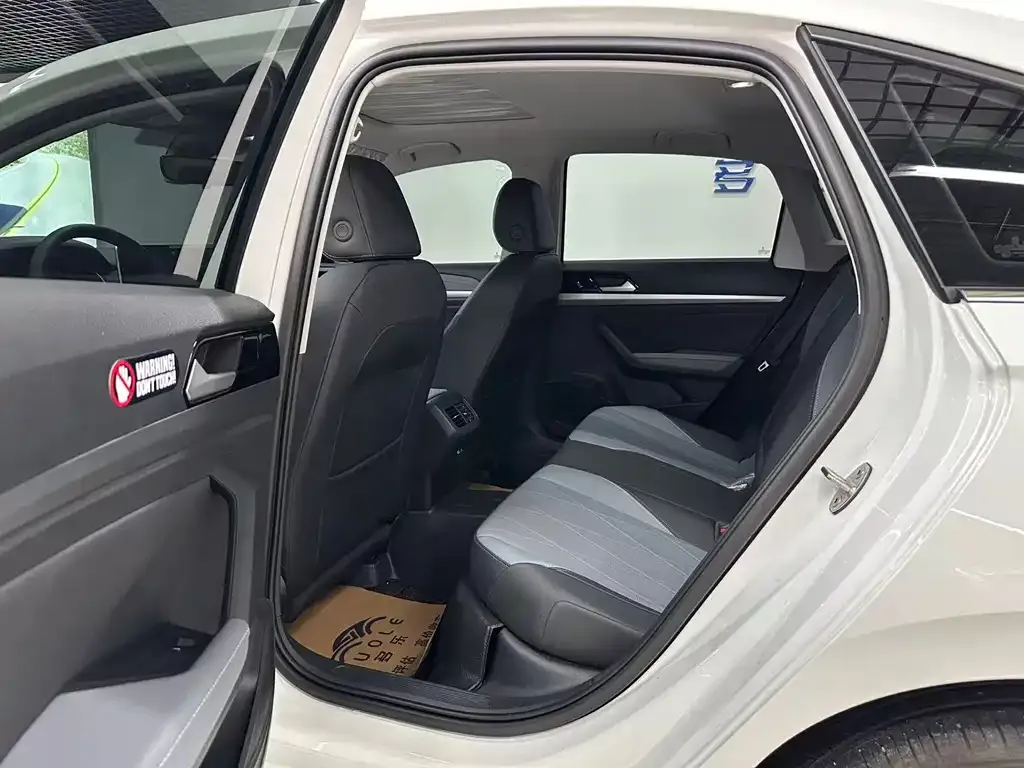 Volkswagen Lavida 2025 из CN, фото 6