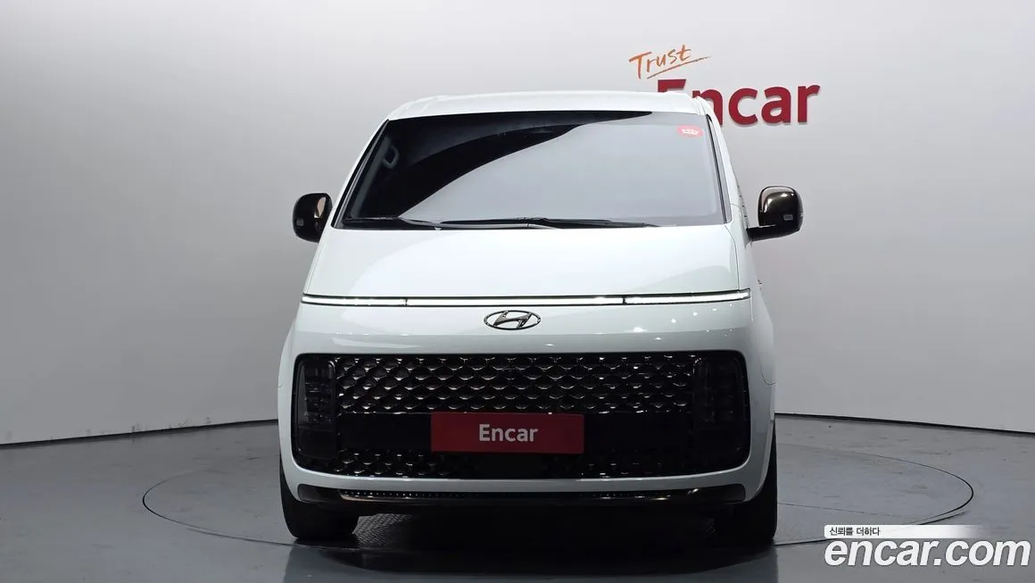 Hyundai Staria 2022 из KR, фото 3