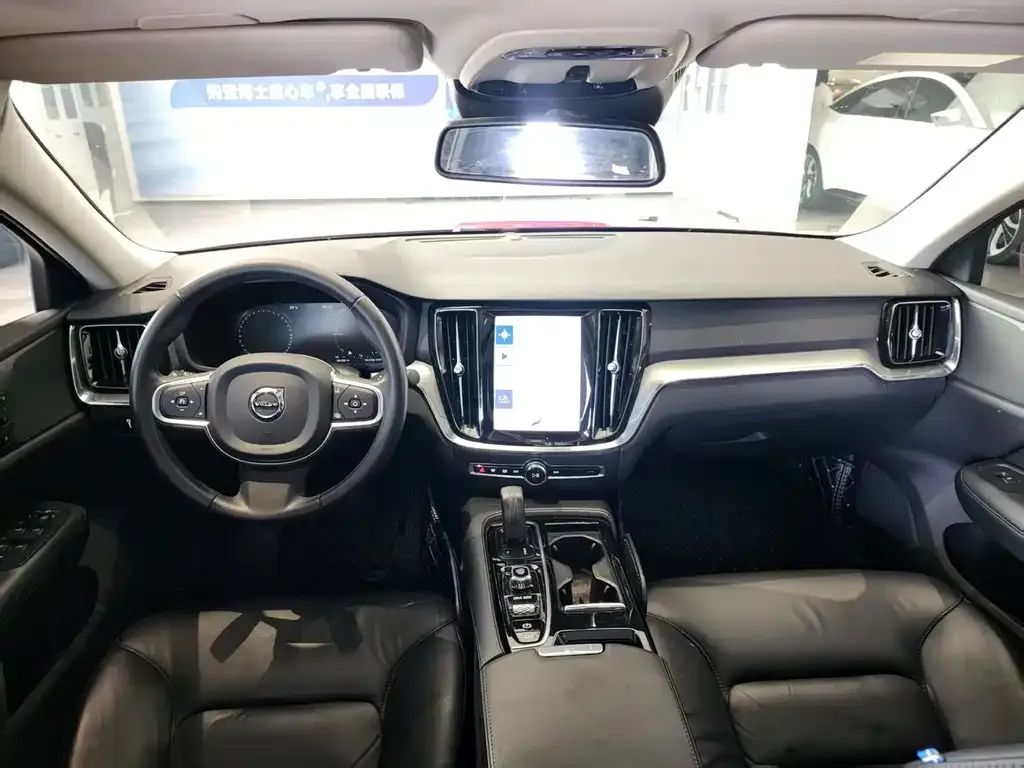 Volvo S60 PHEV 2021 из CN, фото 6