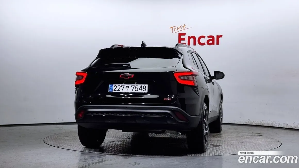 [object Object] Trax 2025 из KR, фото 4