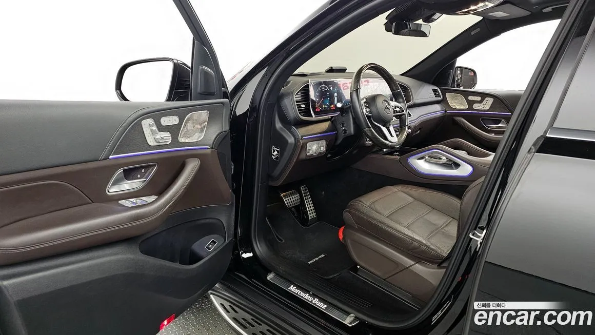 Mercedes-Benz GLS-Class — фото 10