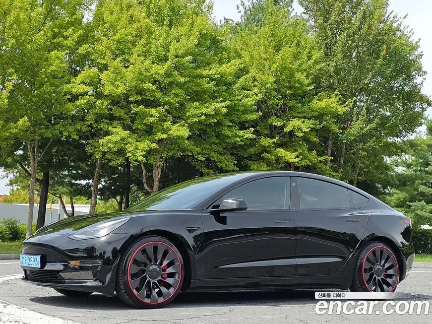 Tesla Model 3 2021 из KR, фото 2