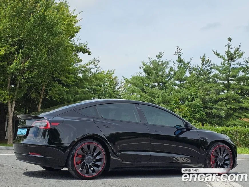 Tesla Model 3 2021 из KR, фото 4