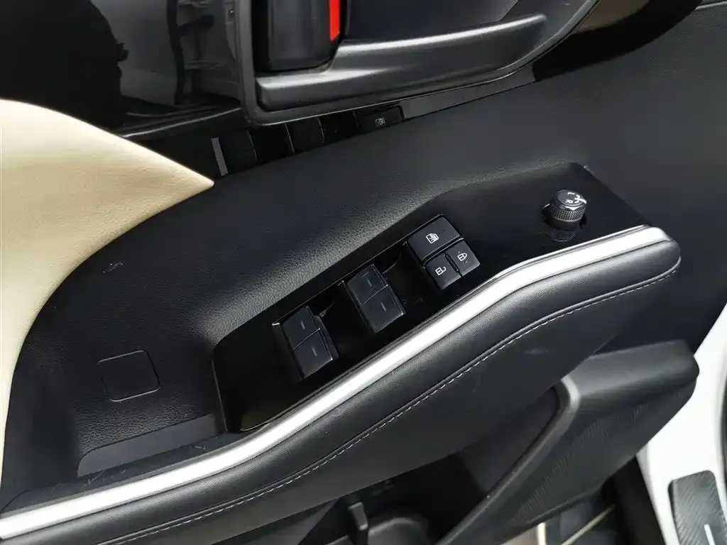 Toyota Highlander 2023 из CN, фото 9