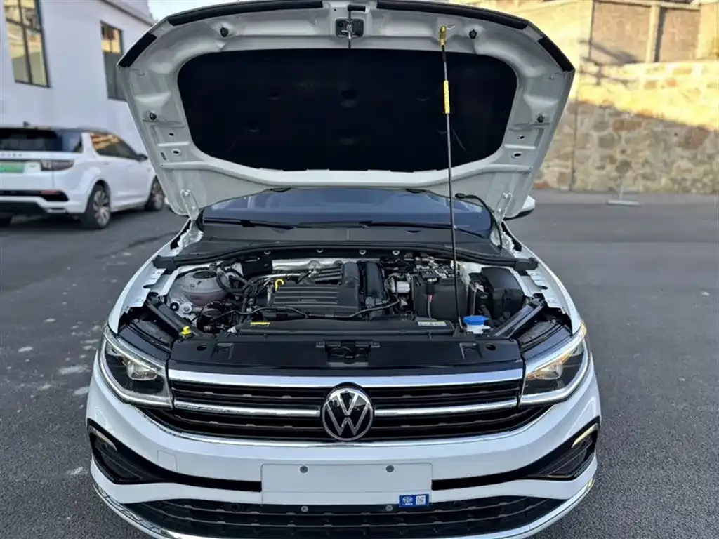 Volkswagen Bora 2023 из CN, фото 9