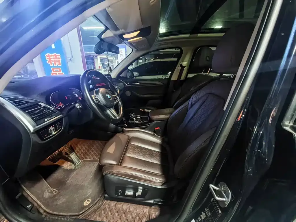 BMW X3 2021 из CN, фото 3