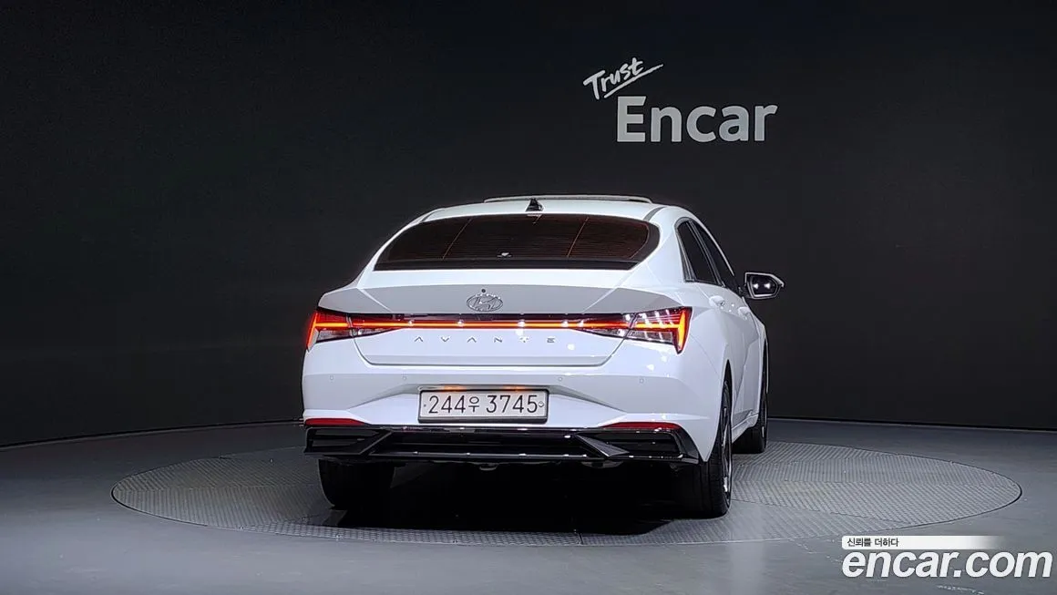 Hyundai AVANTE — фото 4