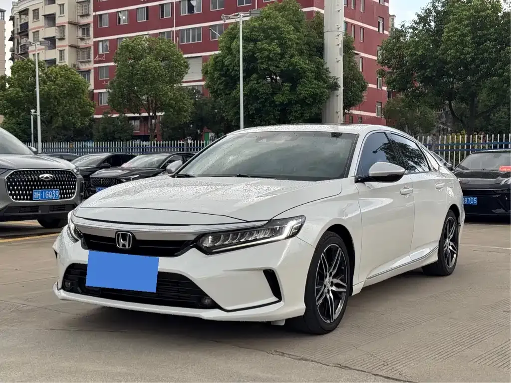 Honda Inspire 2023 из CN, фото 1