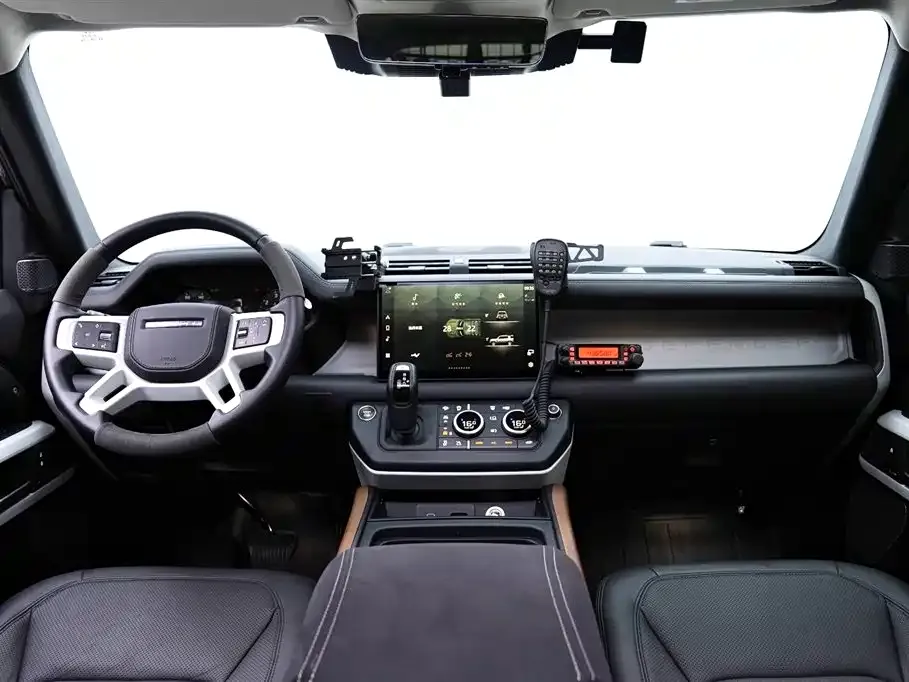 Land Rover Defender 2023 из CN, фото 6