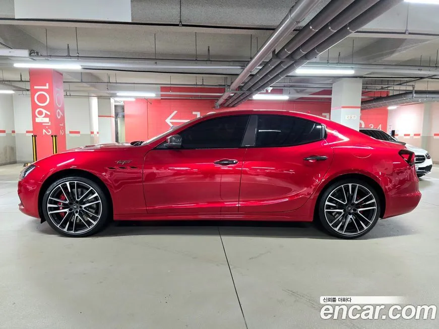 Maserati Ghibli — фото 3