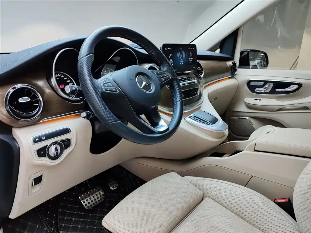 Mercedes-Benz V-Class 2024 из CN, фото 10