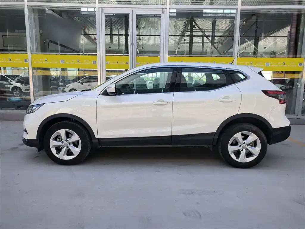 Nissan Qashqai 2023 из CN, фото 7