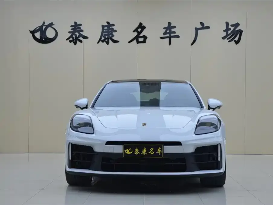 Porsche Panamera 2025 из CN, фото 2