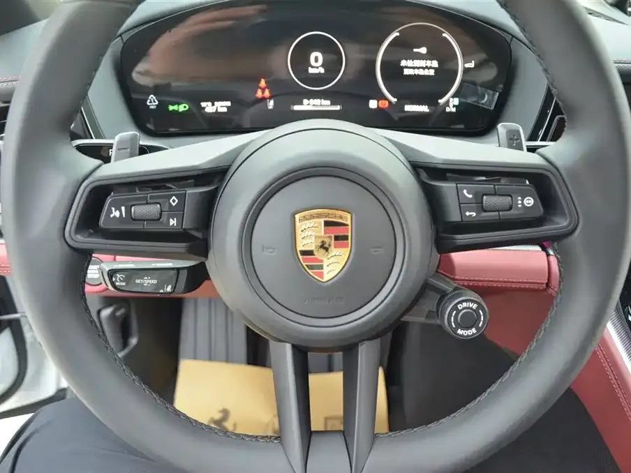 Porsche Panamera 2025 из CN, фото 8