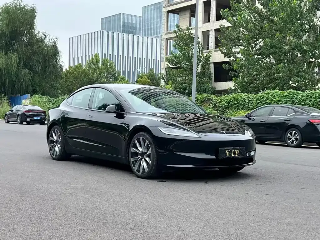 Tesla Model 3 2024 из CN, фото 3