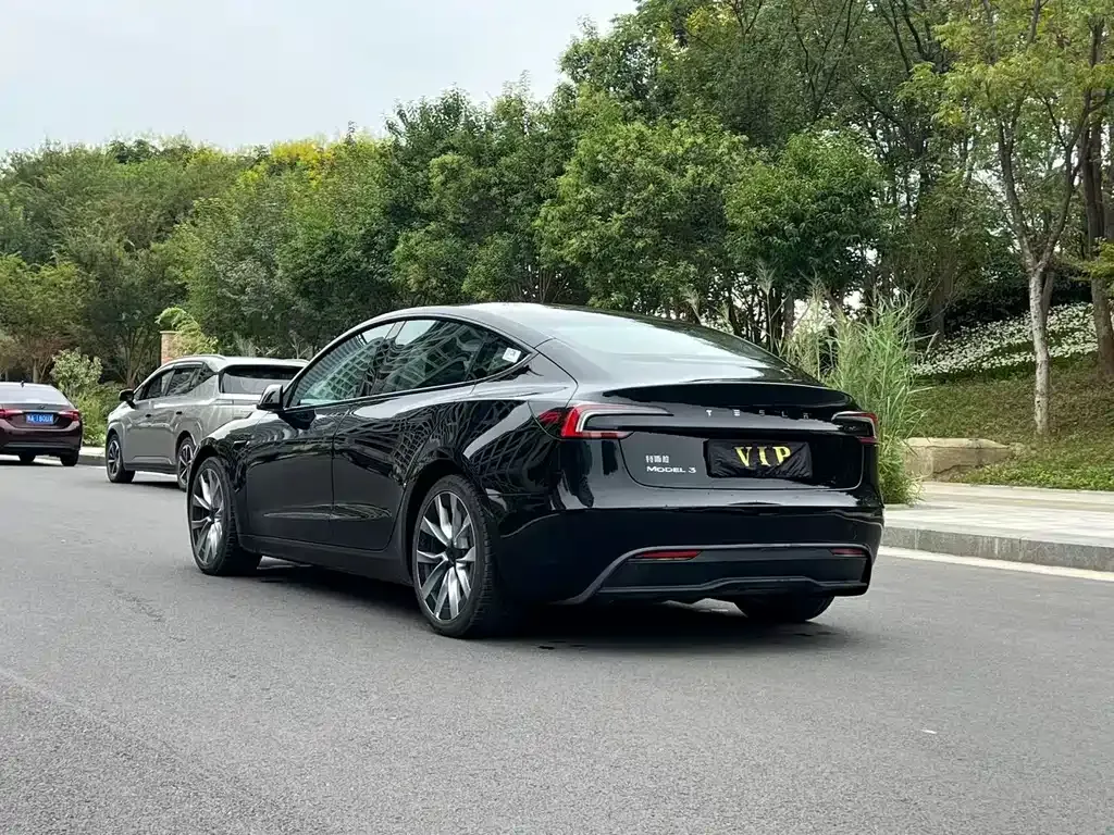 Tesla Model 3 2024 из CN, фото 4