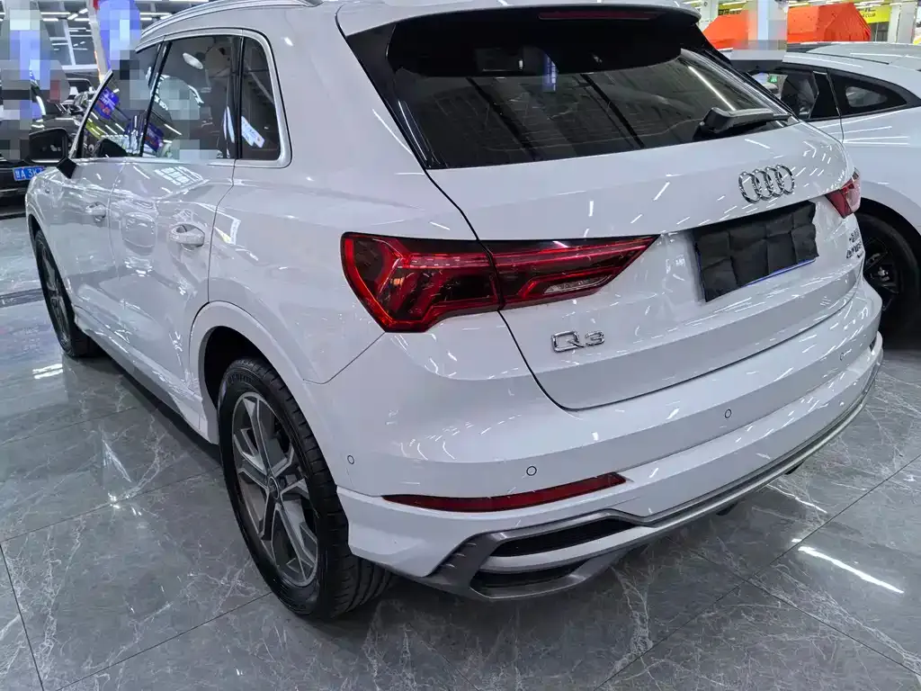Audi Q3 — фото 3