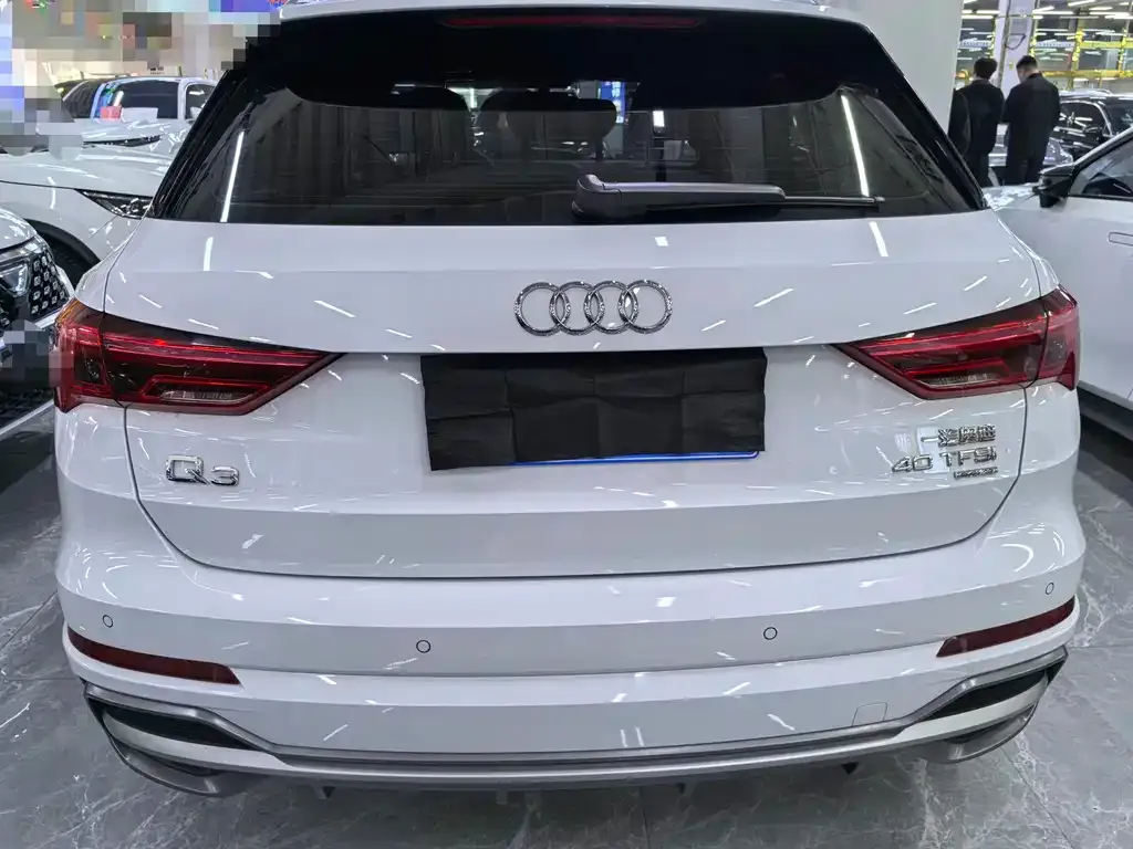 Audi Q3 — фото 4