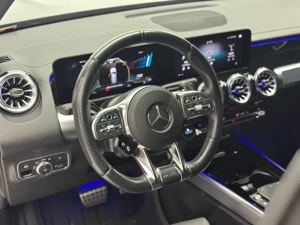 Mercedes-Benz GLB AMG 2023 из CN, фото 8