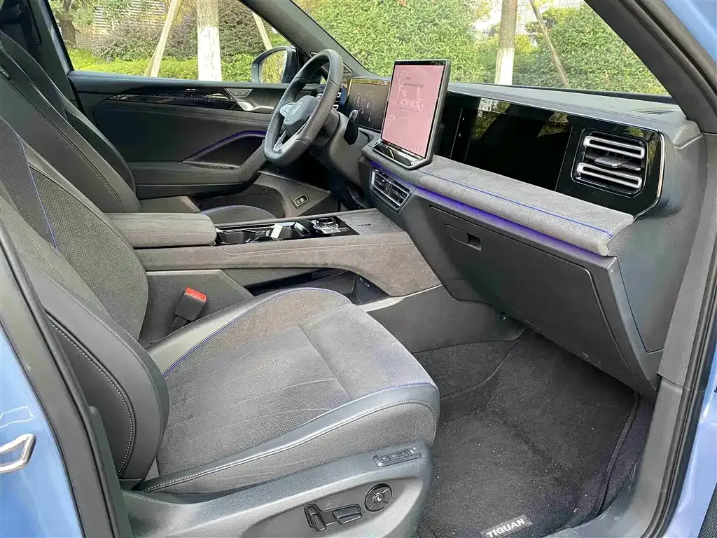 Volkswagen Tiguan L 2024 из CN, фото 10