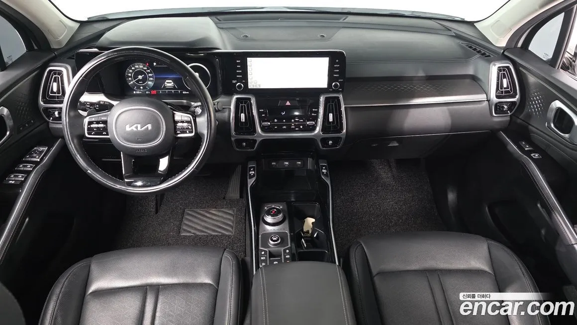 Kia Sorento — фото 7