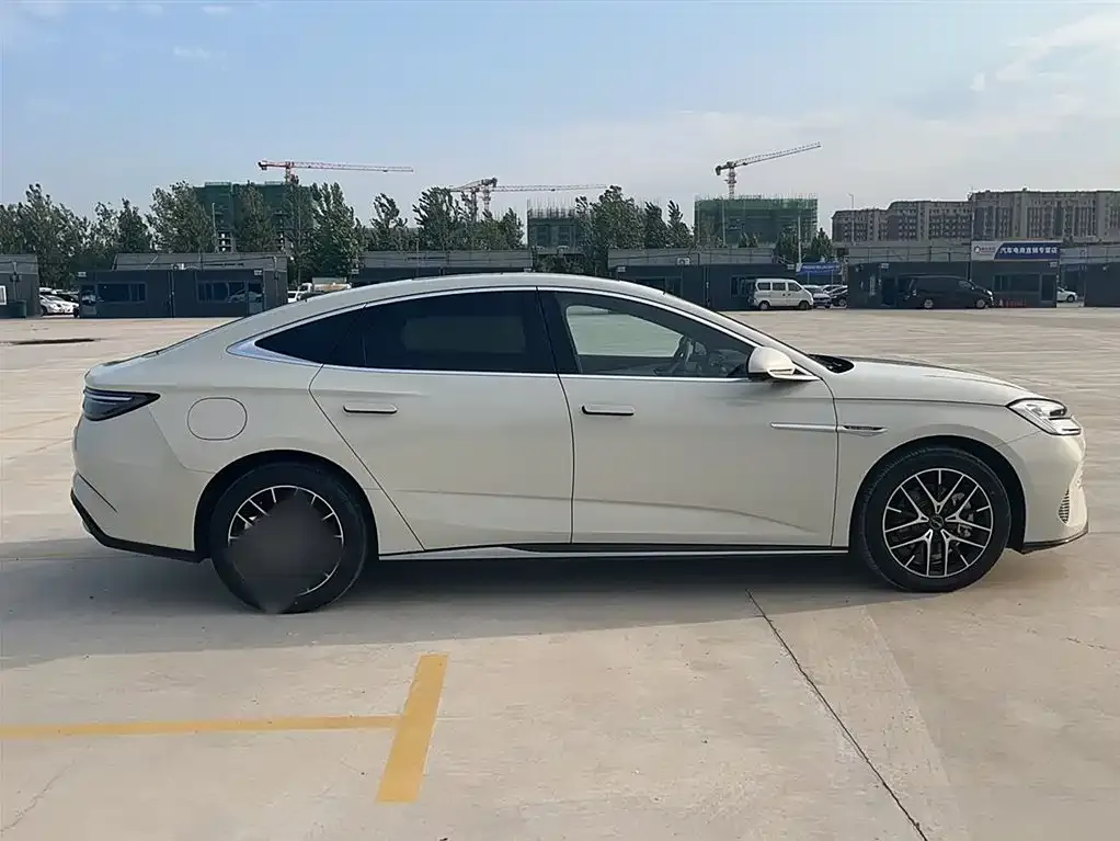 BYD Seal 07 DM-i 2024 из CN, фото 4