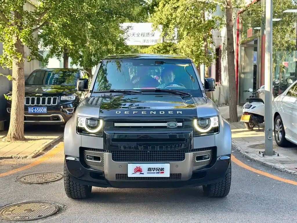Land Rover Defender — фото 4