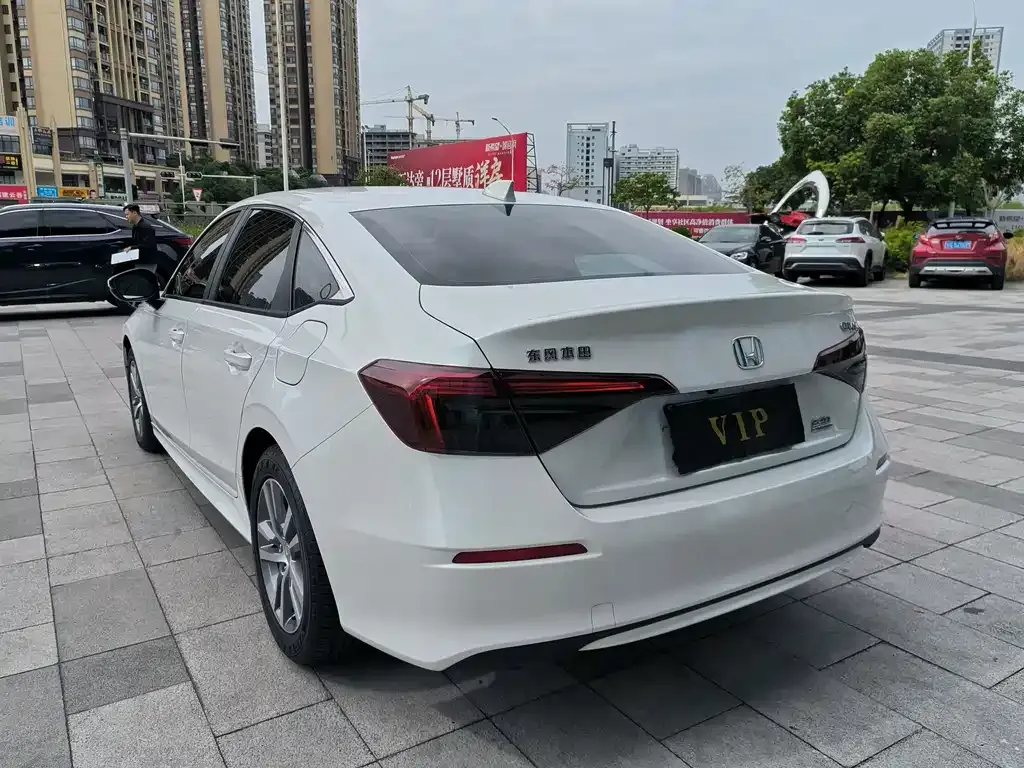 Honda Civic — фото 4
