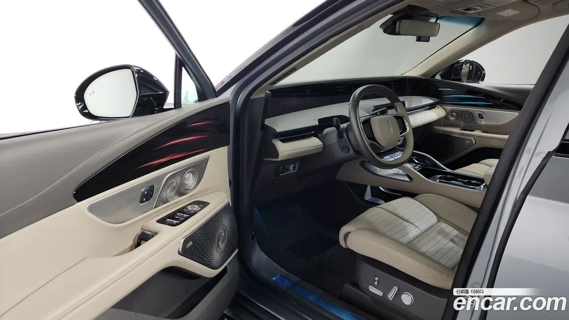 Lincoln Nautilus 2024 из KR, фото 10