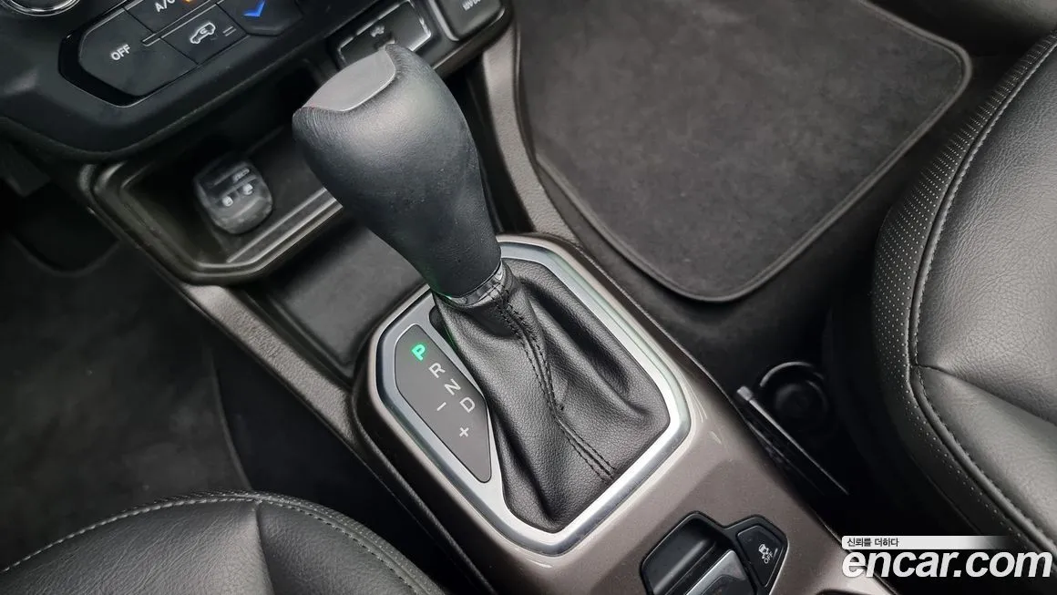 Jeep Renegade 2021 из KR, фото 9