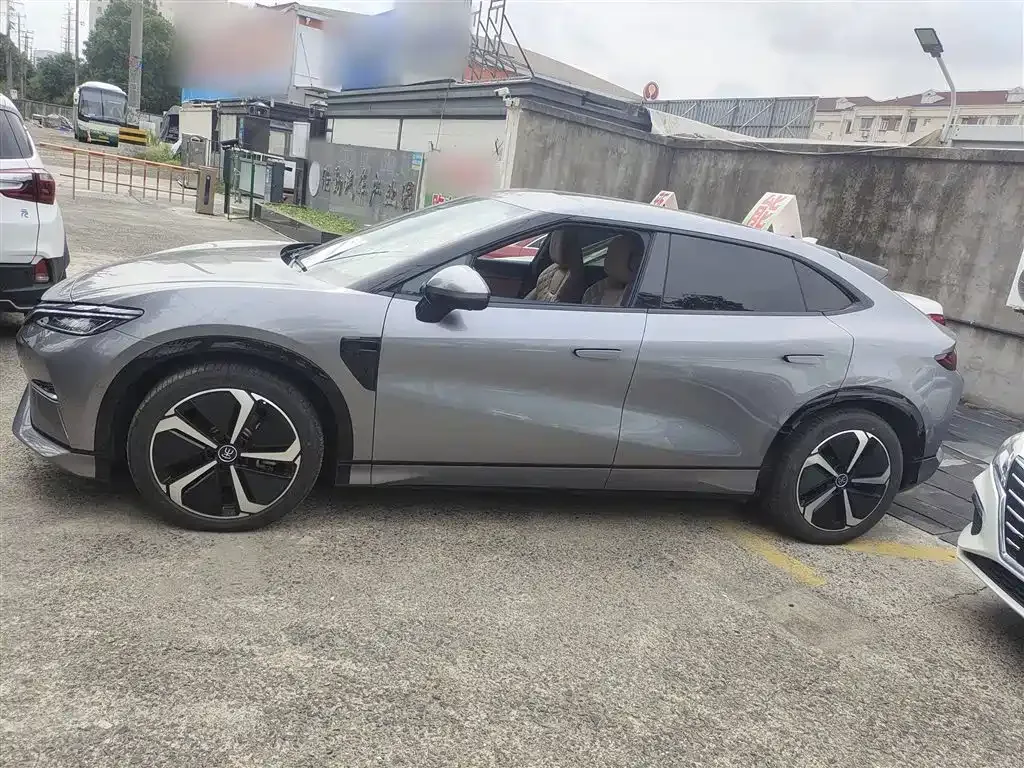 BYD L EV 2024 из CN, фото 5