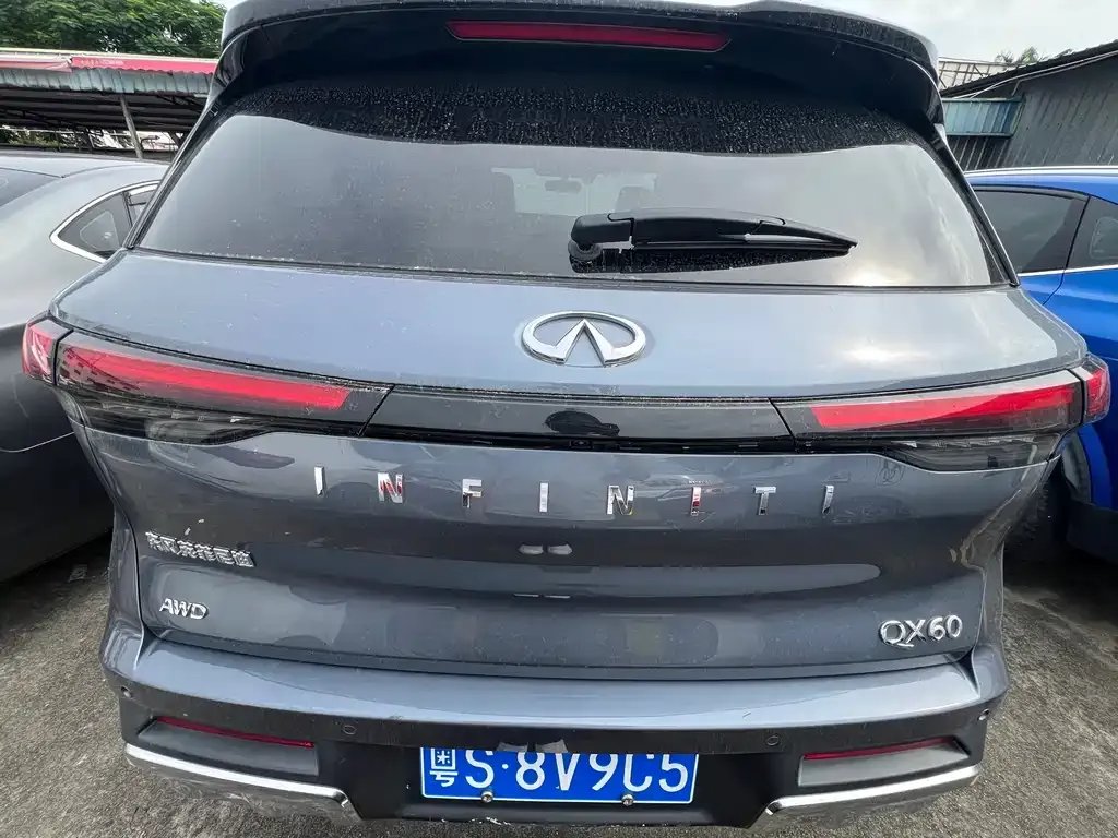 Infiniti QX60 2024 из CN, фото 10