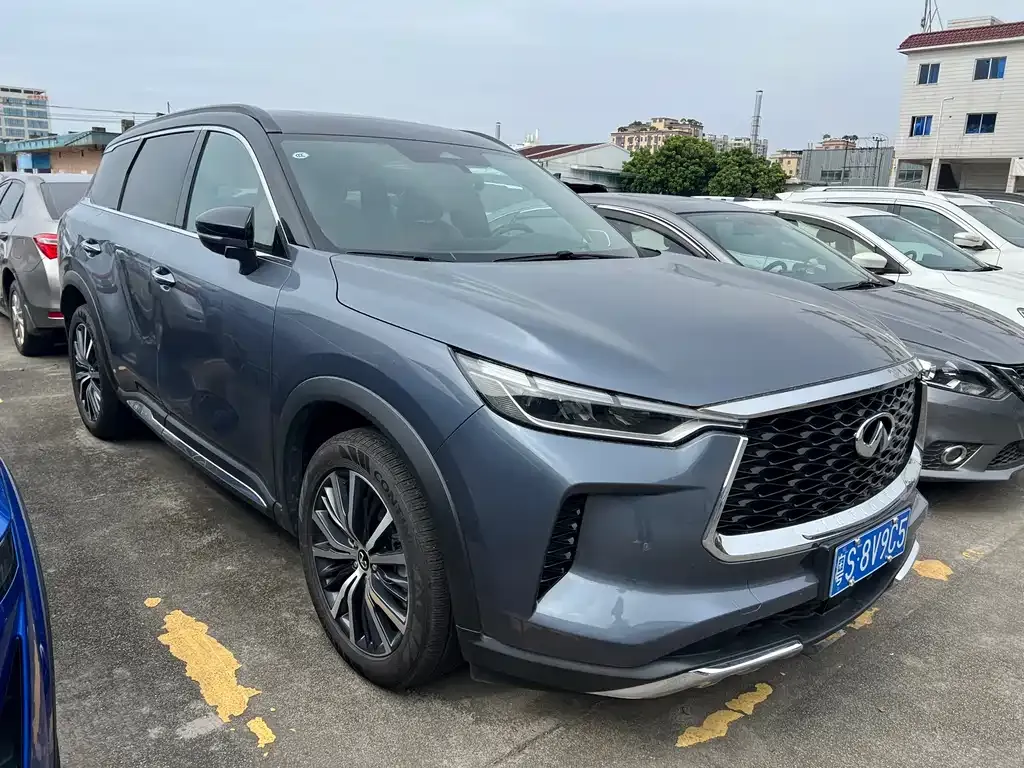 Infiniti QX60 2024 из CN, фото 3
