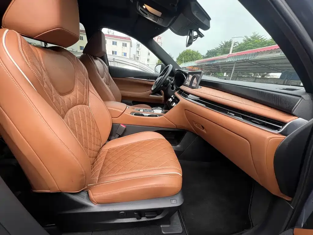 Infiniti QX60 2024 из CN, фото 4