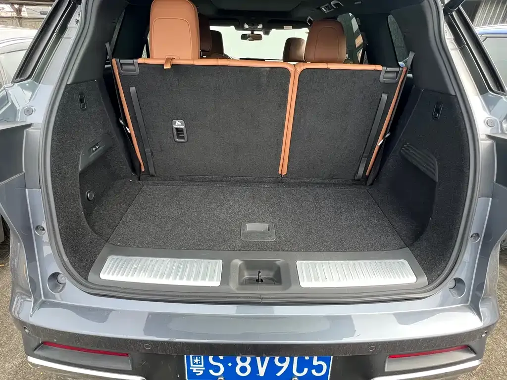 Infiniti QX60 2024 из CN, фото 9