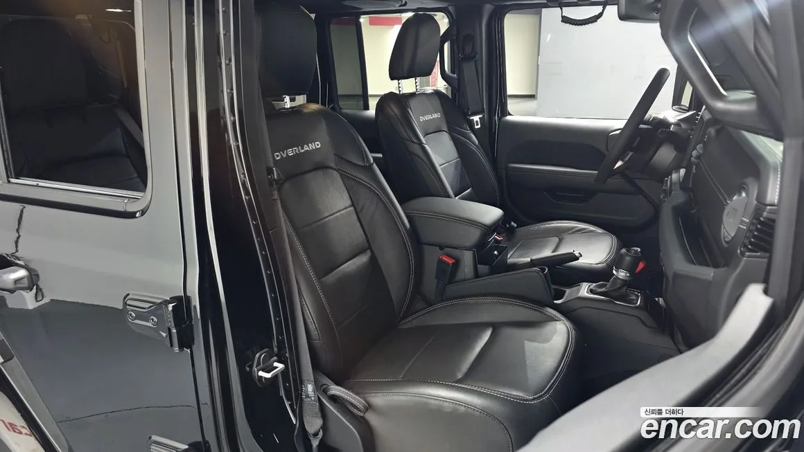 Jeep Wrangler 2023 из KR, фото 10