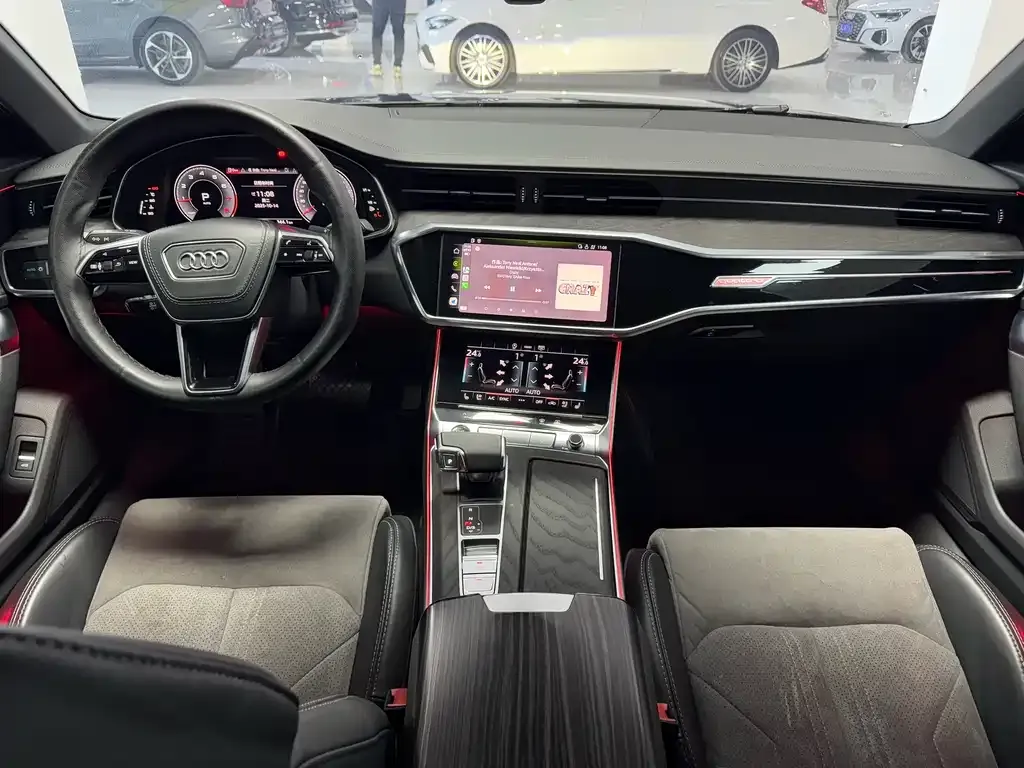 Audi A6L 2023 из CN, фото 5