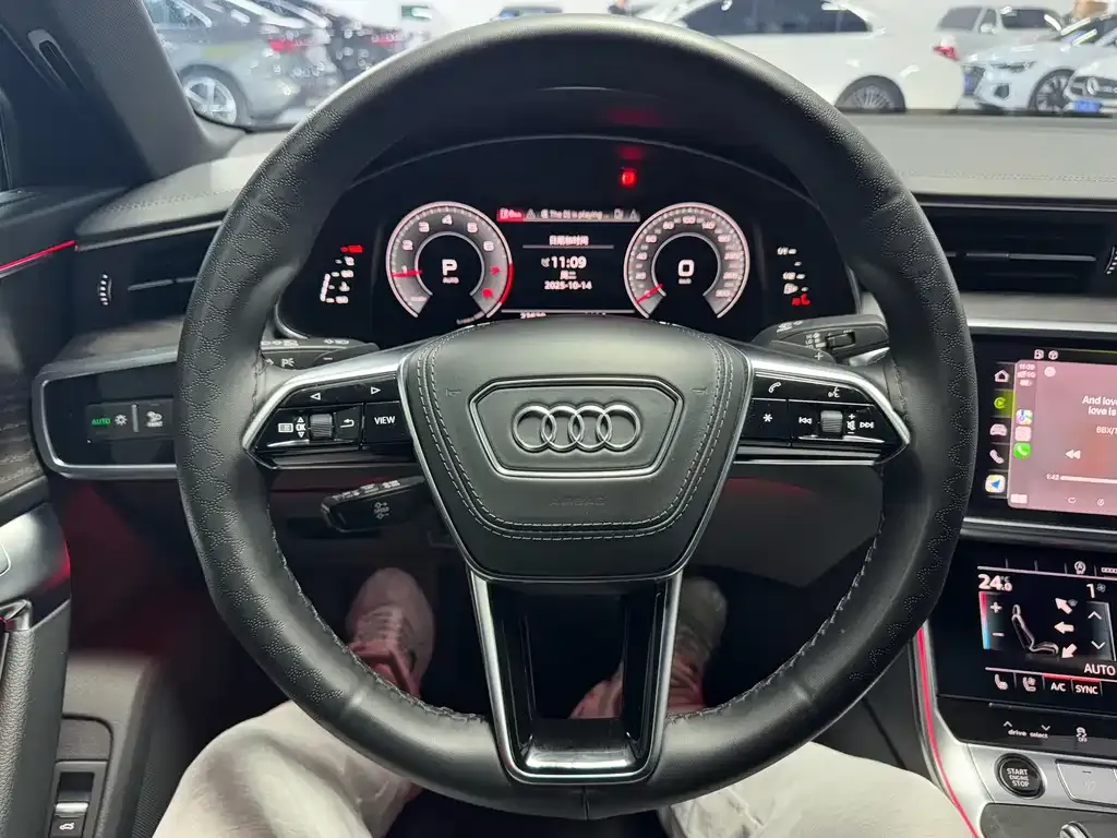 Audi A6L 2023 из CN, фото 8