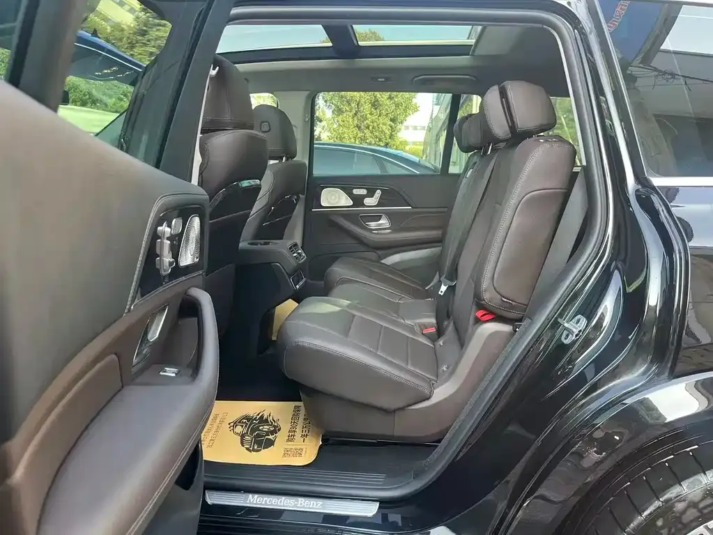 Mercedes-Benz GLS 2023 из CN, фото 10