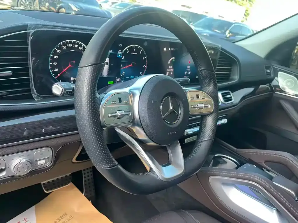 Mercedes-Benz GLS 2023 из CN, фото 7